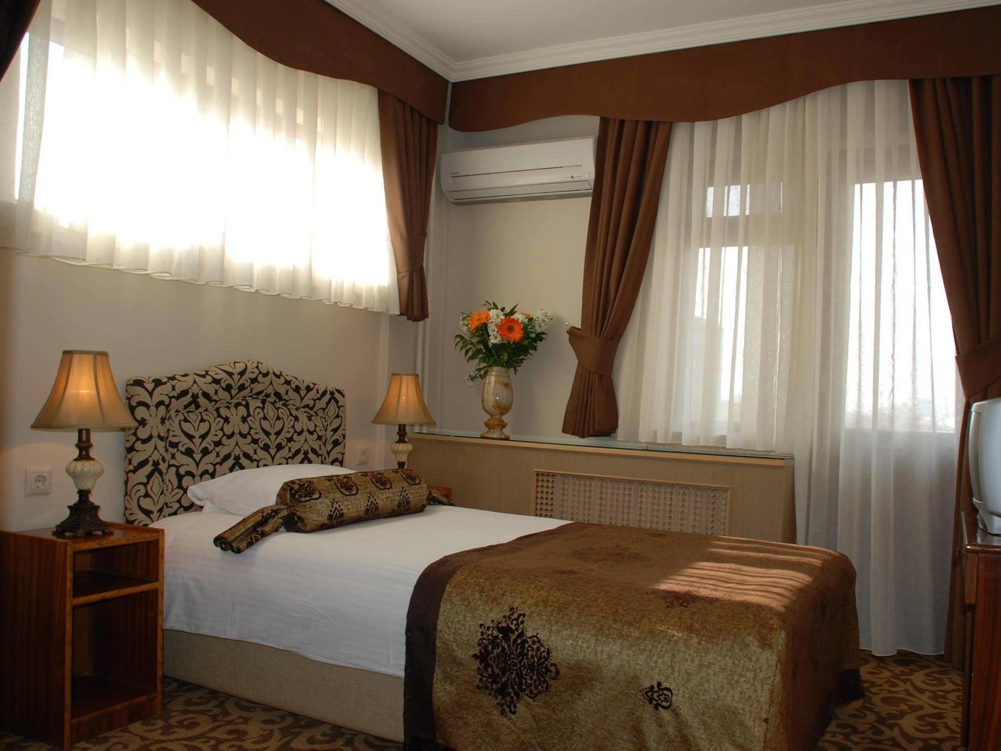 Hotel Mithat Ankara Eksteriør bilde